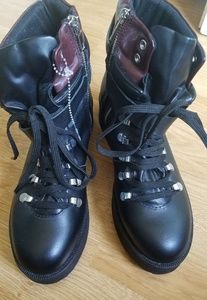 NEW Steve Madden Wedge Combat Boots